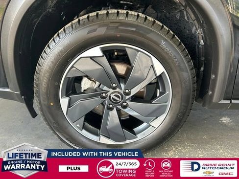 Used 2024 Nissan Rogue SV AWD/4WD image 10