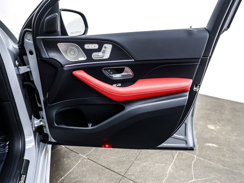 Used 2026 Mercedes-Benz GLE 450 4MATIC Coupe image 25