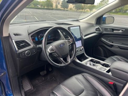 Used 2022 Ford Edge Titanium image 8