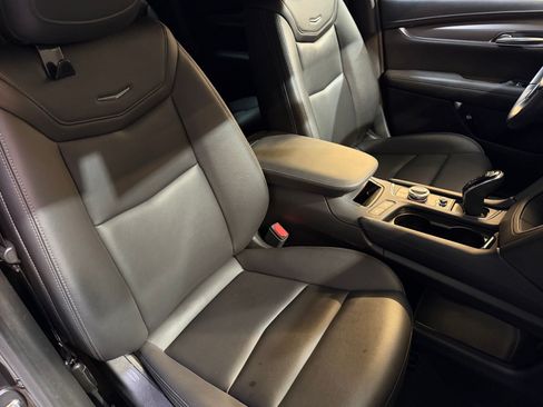 Certified 2023 Cadillac XT5 Luxury FWD image 46