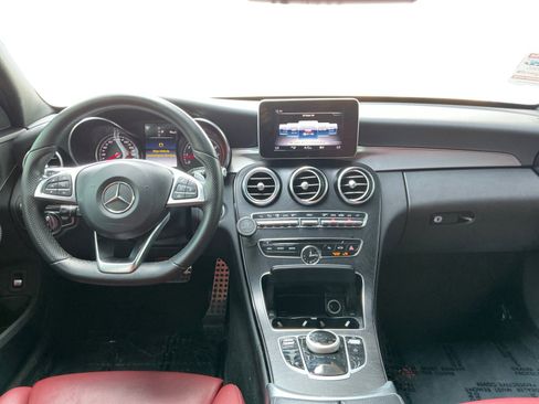 Used 2018 Mercedes-Benz C 300 Sedan image 10