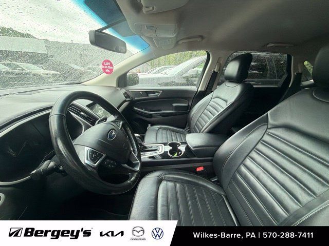 Used 2017 Ford Edge SEL w/ Equipment Group 201A AWD/4WD image 12