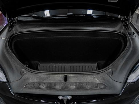 Used 2024 Tesla Model X AWD/4WD image 44