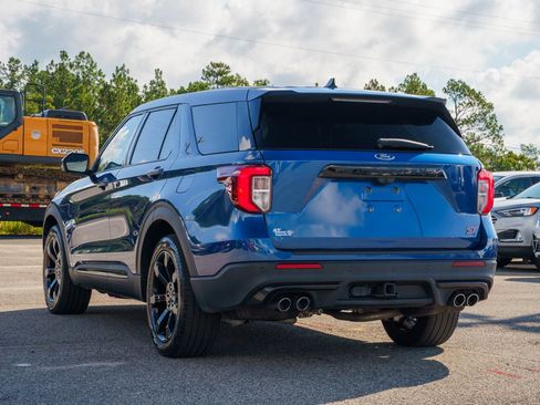 Certified 2022 Ford Explorer ST w/ Equipment Group 401A RWD image 5