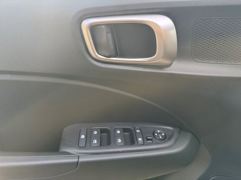 New 2026 Hyundai Venue SE image 21