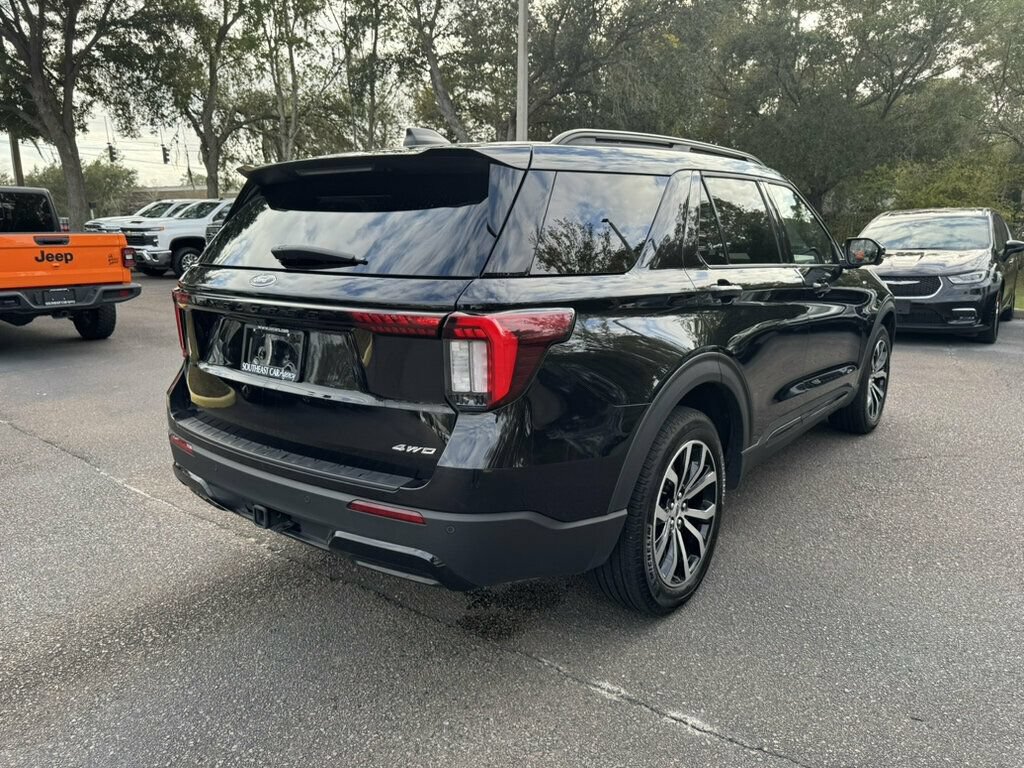 Used 2026 Ford Explorer ST-Line AWD/4WD image 10