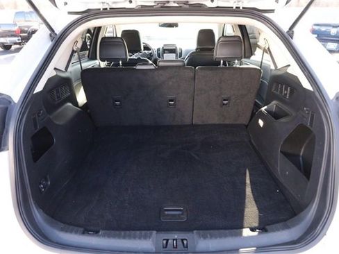 Certified 2024 Ford Edge SEL image 7