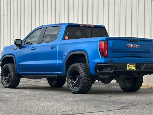 Used 2023 GMC Sierra 1500 AT4X image 6