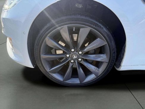Used 2016 Tesla Model S 75D image 18