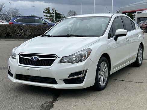 Used 2016 Subaru Impreza 2.0i Premium image 3