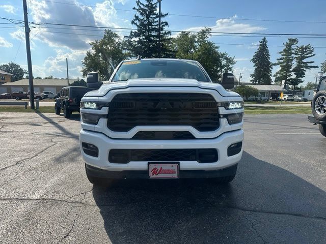 Used 2025 RAM 2500 Big Horn AWD/4WD image 2