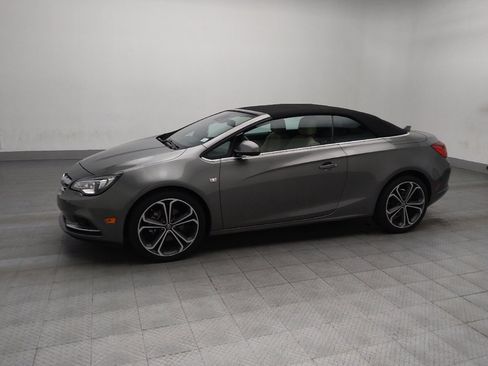 Used 2019 Buick Cascada Premium FWD image 2