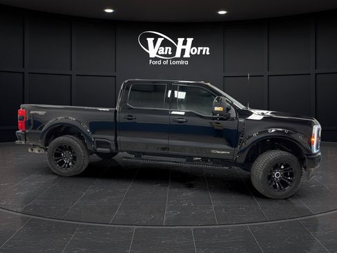 Used 2024 Ford F250 Lariat w/ Lariat Ultimate Package AWD/4WD image 8