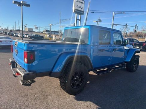 Used 2023 Jeep Gladiator Mojave w/ Cold Weather Group image 15