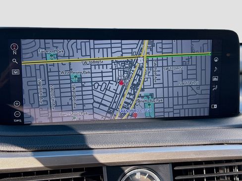 Used 2022 Lexus RX 350 FWD w/ Premium Package image 13