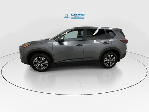 Used 2023 Nissan Rogue SV image 7