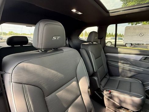 New 2026 Buick Enclave Sport Touring w/ Power Package image 34