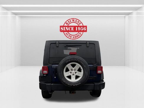 Used 2013 Jeep Wrangler Unlimited Sport image 6