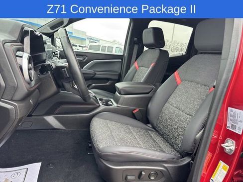 Used 2024 Chevrolet Colorado Z71 w/ Z71 Convenience Package 2 AWD/4WD image 11