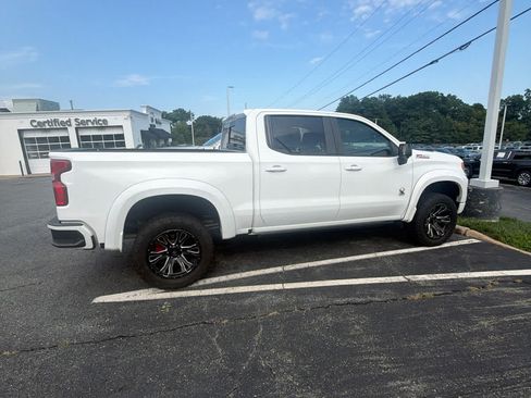 Used 2022 Chevrolet Silverado 1500 RST AWD/4WD image 2