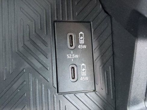 Certified 2024 Toyota Tacoma Limited image 21