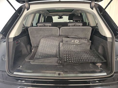 Used 2023 Audi Q7 2.0T Premium Plus w/ Premium Plus Package AWD/4WD image 17