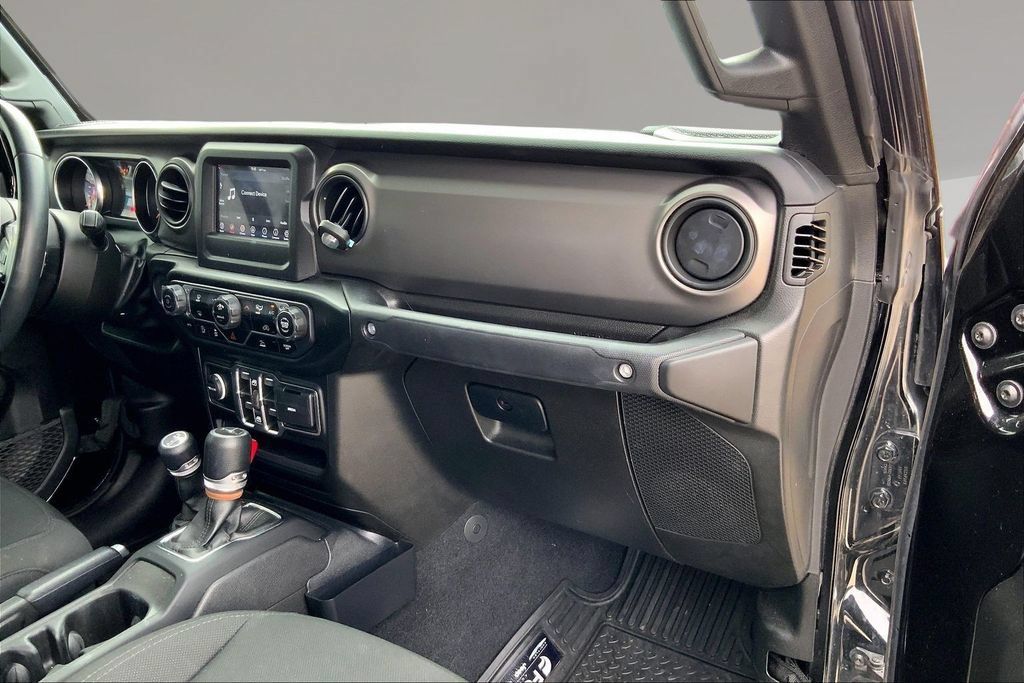 Used 2022 Jeep Gladiator Sport AWD/4WD image 16
