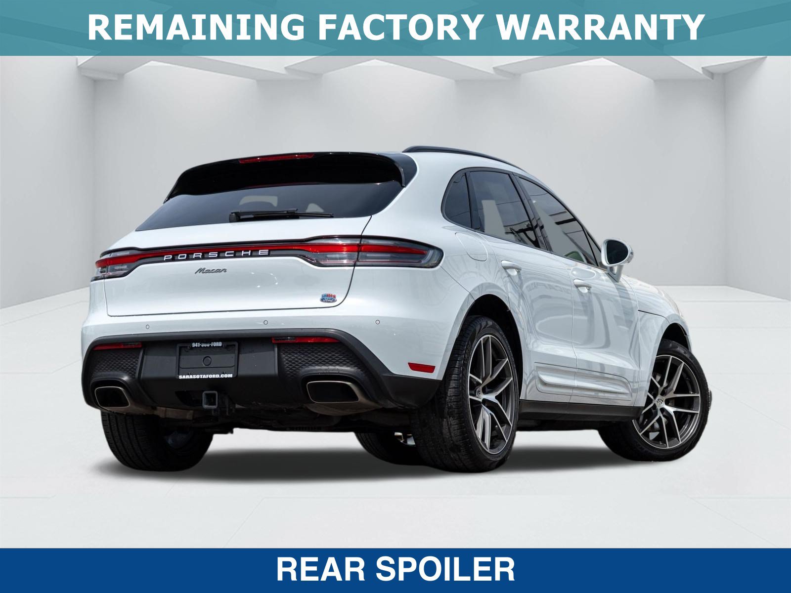 Used 2024 Porsche Macan AWD/4WD image 4