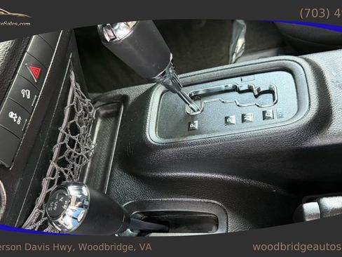 Used 2017 Jeep Wrangler Unlimited Sport w/ Quick Order Package 24S AWD/4WD image 26