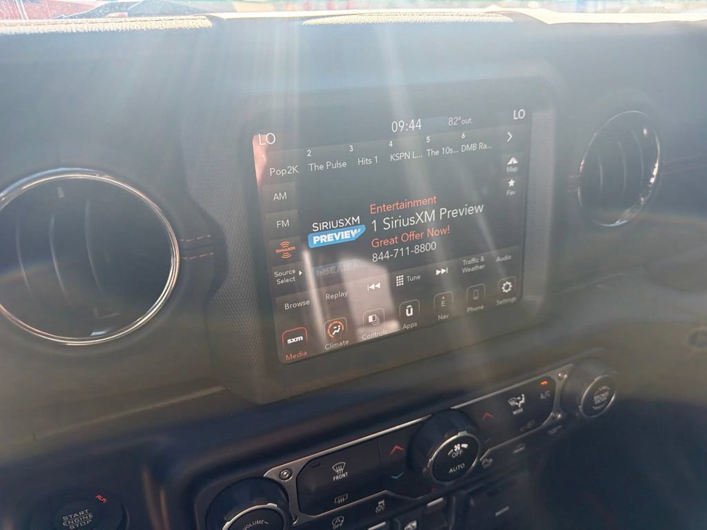 Used 2022 Jeep Gladiator Overland AWD/4WD image 16