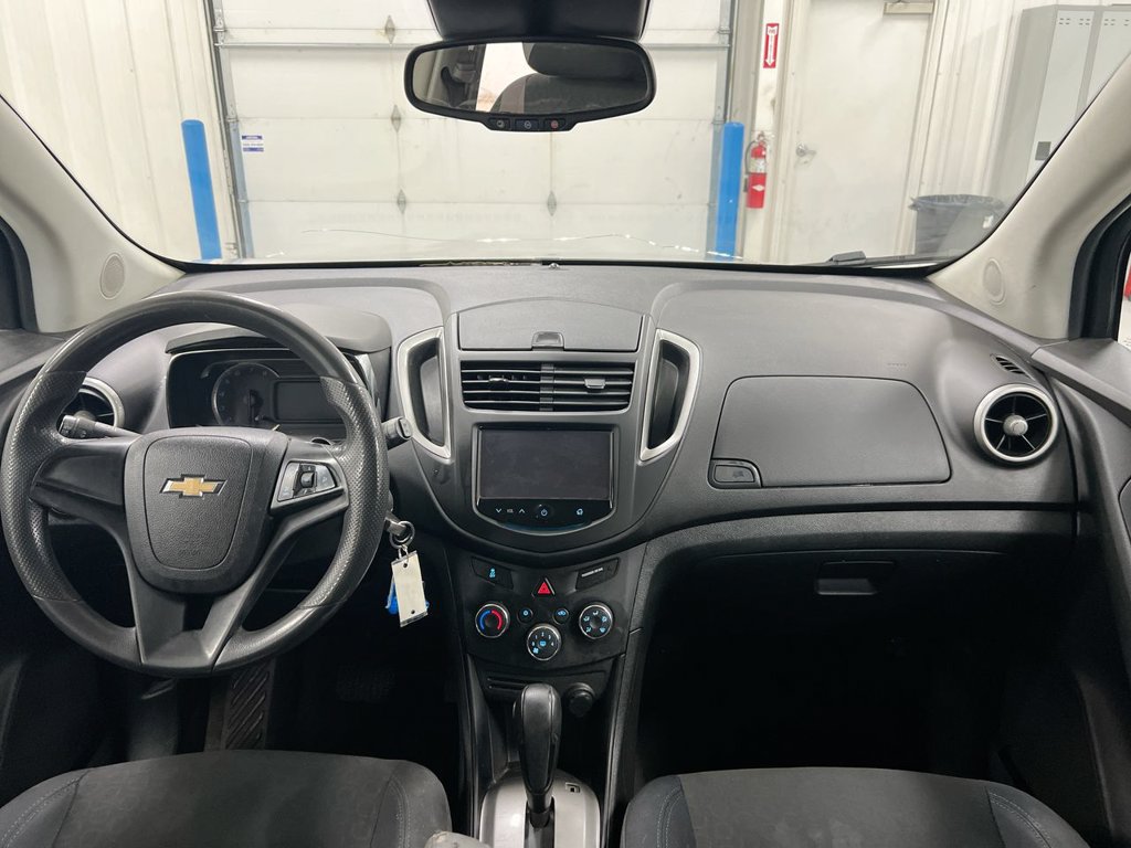 Used 2016 Chevrolet Trax LS FWD image 10