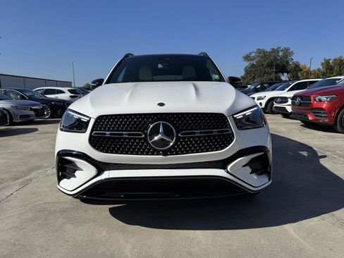 Certified 2025 Mercedes-Benz GLE 350 4MATIC image 2