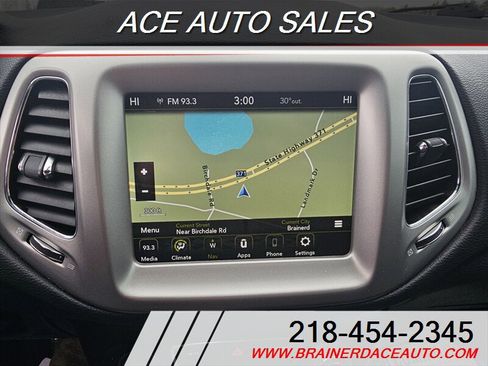 Used 2021 Jeep Compass Latitude image 12