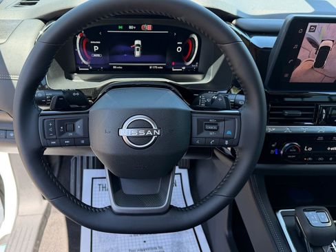 New 2026 Nissan Frontier SV image 16