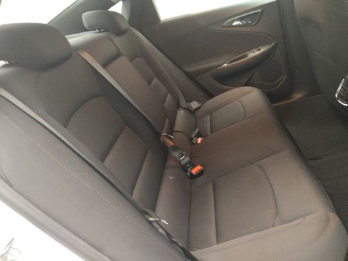 Used 2023 Chevrolet Malibu LT FWD image 19