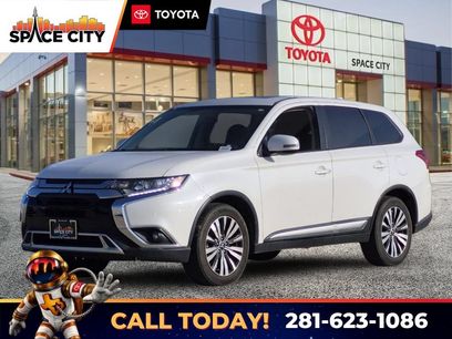 Used 2019 Mitsubishi Outlander SE