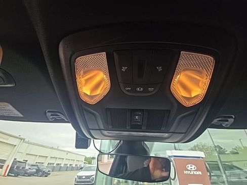 Used 2022 RAM 1500 Big Horn AWD/4WD image 13