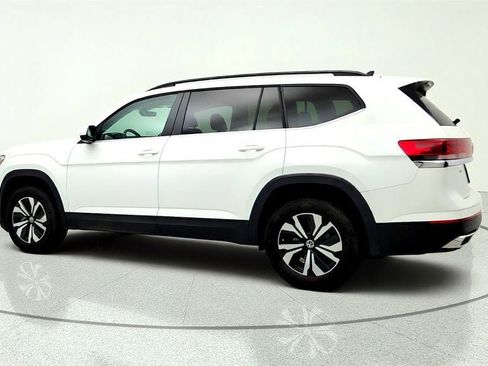 Used 2025 Volkswagen Atlas SE AWD/4WD image 7