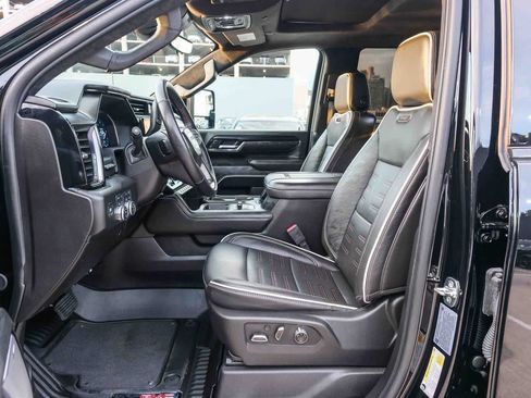 Used 2025 GMC Sierra 2500 AT4X AWD/4WD image 20