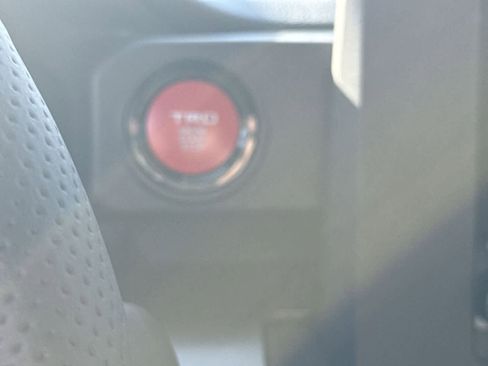 Used 2025 Toyota Tacoma TRD Off-Road AWD/4WD image 26