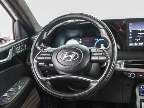 Used 2023 Hyundai Palisade Calligraphy image 12