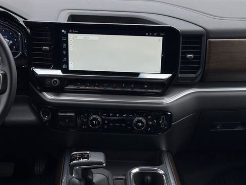 Certified 2025 Chevrolet Silverado 1500 High Country w/ Midnight Edition image 13