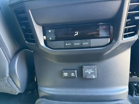 Used 2024 Toyota Sequoia SR5 w/ SR5 Premium Package AWD/4WD image 36