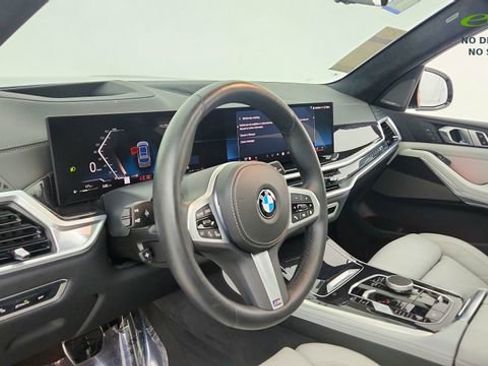 Used 2026 BMW X7 xDrive40i image 20