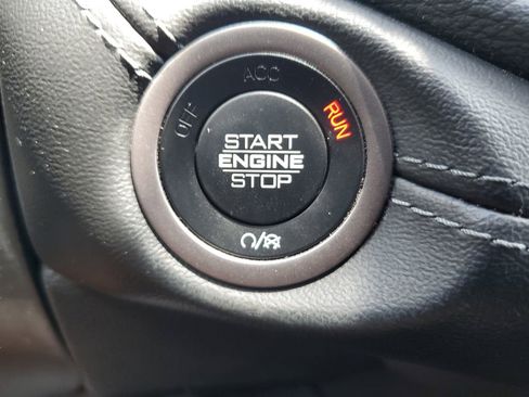 Used 2022 Dodge Durango SXT RWD image 25