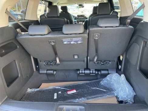 New 2026 Honda Odyssey EX-L image 24