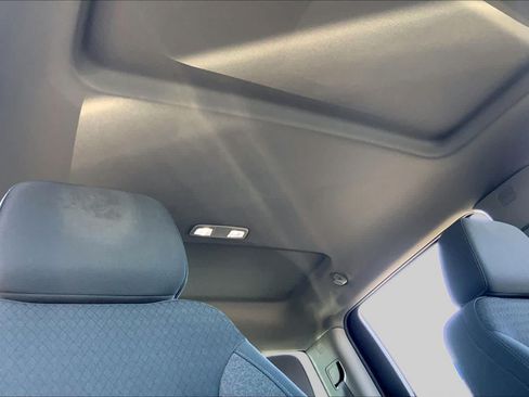 Used 2024 Chevrolet Silverado 1500 LT RWD image 14