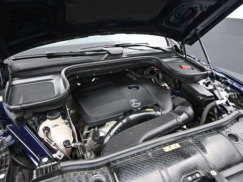 Used 2021 Mercedes-Benz GLE 350 4MATIC image 10