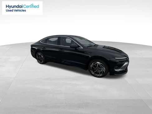 Used 2025 Hyundai Sonata SEL FWD image 4