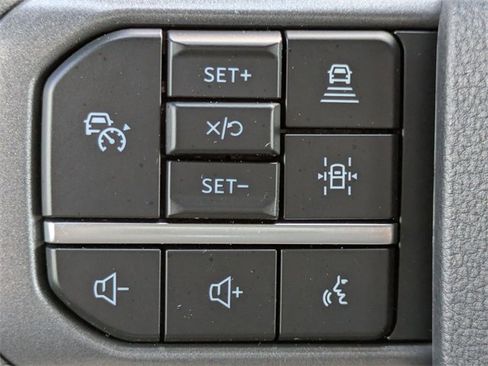 Certified 2024 Ford F150 Lariat w/ Equipment Group 502A High image 25